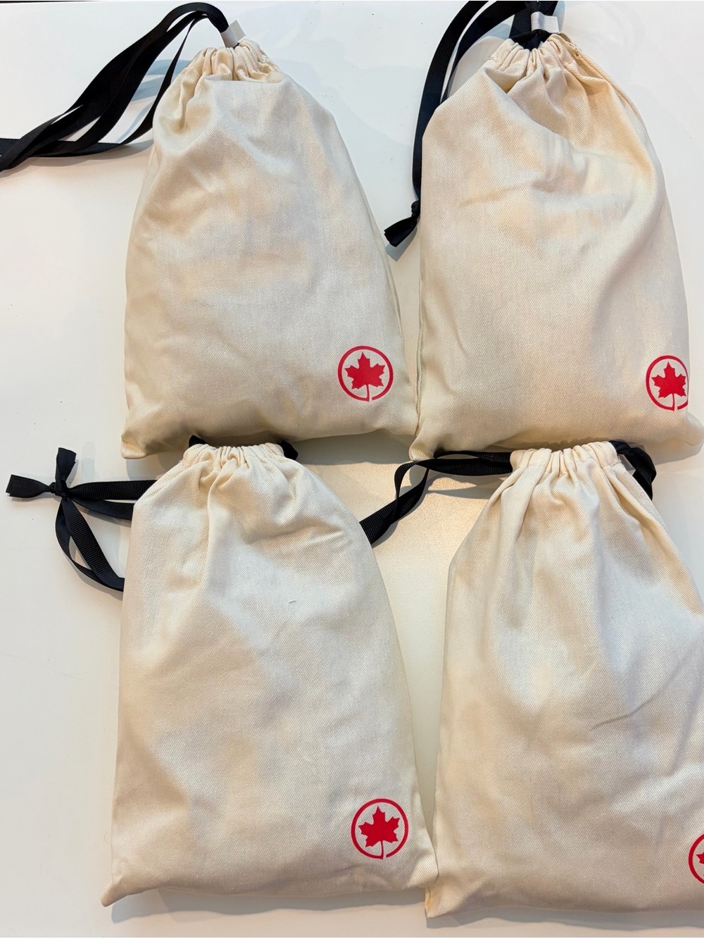 4 Sets Air Canada Signature Class Amenity Kits